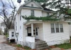 Keokuk IA Duplex Investment Opportunity on N 10th Street-$26,900