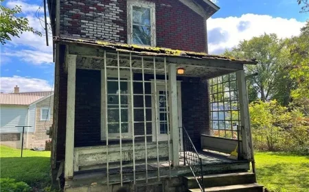Greenville PA Fixer-Upper Near Downtown for -$30,000