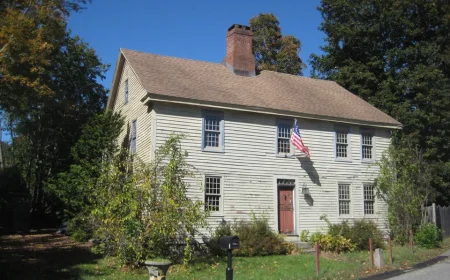 Historic Norwich Colonial Near Bean Hill Green for -$250,000