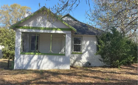 685 Villa Esta Avenue, Macon GA Fixer-Upper With Potential-$29,900