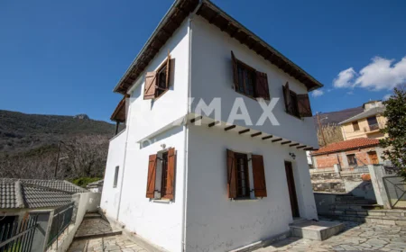 Sea-View Maisonette for Sale in Agria, Magnesia-$129,107