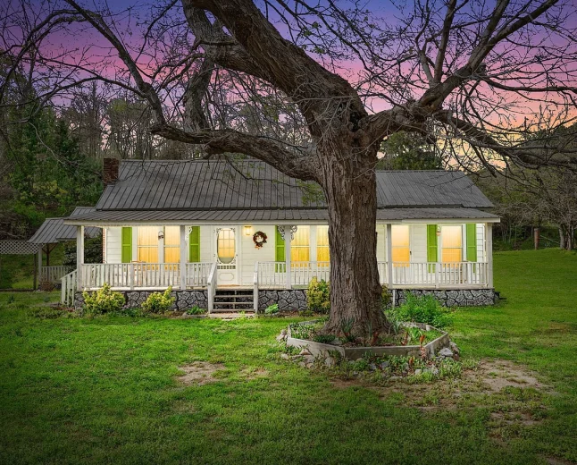 Country Home on 2.64 Acres in Erin, TN With Creek-$169,000