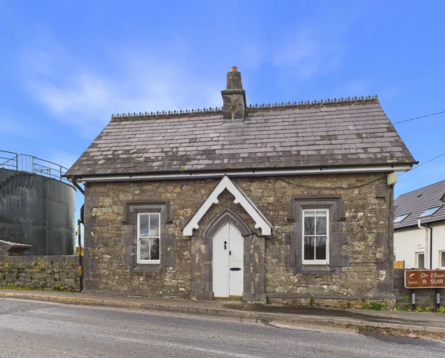 Restored Toll House for Sale in Fiddown, County Kilkenny-€135,000