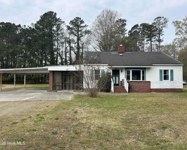 Affordable Fixer-Upper in Ahoskie NC on Nearly Half an Acre- $30,000