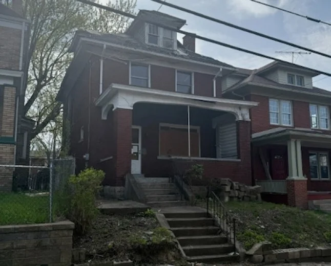 3137 Landis Street Pittsburgh PA Fixer-Upper Opportunity- $20,800