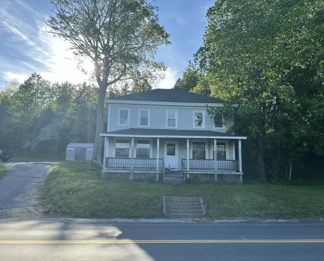 529 Main Street, East Machias ME Home on 11.7 Acres-$139,000