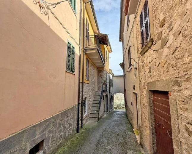 Restored Stone Village House for Sale in Bagnone, Tuscany-$146,938